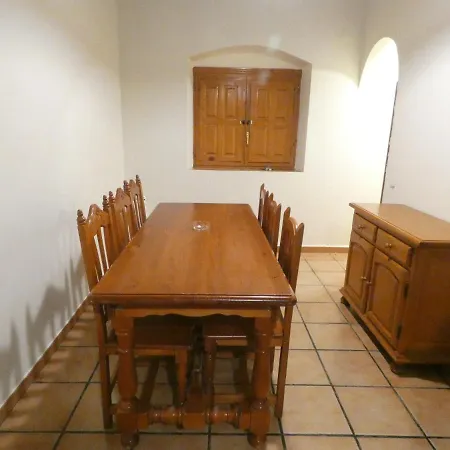 Nucleo De Valle De Iruelas カントリーハウス *