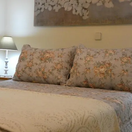 Nucleo De Valle De Iruelas * Las Cruceras